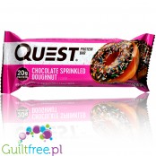 Quest Bar Chocolate Sprinkled Doughnut baton proteinowy tylko ze stewią i erytrolem