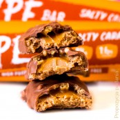 HYPE Bar Salty Caramel - niskocukrowy baton z mlecznej czekolady z kremowym nadzieniem (Solony Karmel)