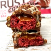 USN Trust Crunch Cherry Chocolate - chrupiący baton białkowy Wiśnia, Karmel & Mleczna Czekolada