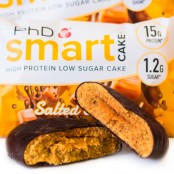 PhD Smart Cake ™ Salted Caramel - nadziewane ciastko białkowe w polewie czekoladowej, 15g białka