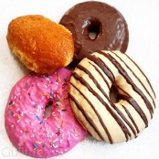 Protella Rings Mix Pack 4SZT - donuty proteinowe bez dodatku cukru