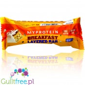 MyProtein Breakfast Layered Bar Berr - sześciowarstwowy baton białkowy