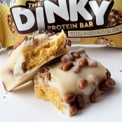 Moose Dinky Bar White Choc Cookie 125kcal & 11g białka, batonik proteinowy w czekoladzie