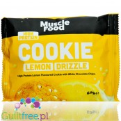 Musclefood Protein Cookie Lemon Drizzle - cytrynowe ciastko proteinowe z białą czekoladą