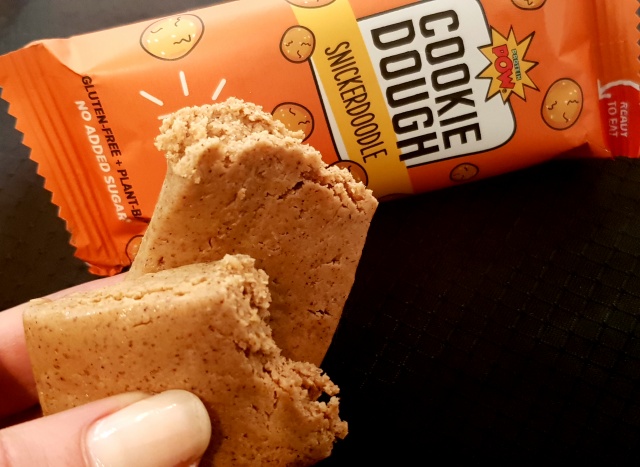 Fit Recenzje: Protein Pow Cookie Dough Snickerdoodle – proteinowy wegański ciastuś