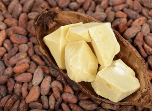 Masło kakaowe, ulubiony keto tłuszcz, ale czy zdrowy?