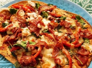 Pizza niskokaloryczna 240kcal & 15g białka