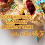 KoxBar Fudgy Raspberry Birthday Cake – przepis na domowy baton białkowy